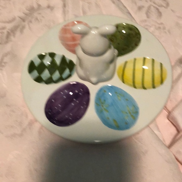 design impressions bunny egg plate - Picture 3 of 3